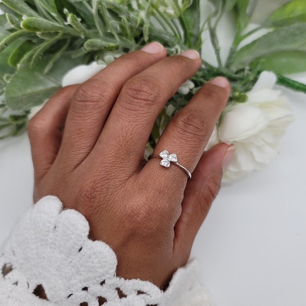 🥰 SHAMROCK RING - Picture 5 of 6